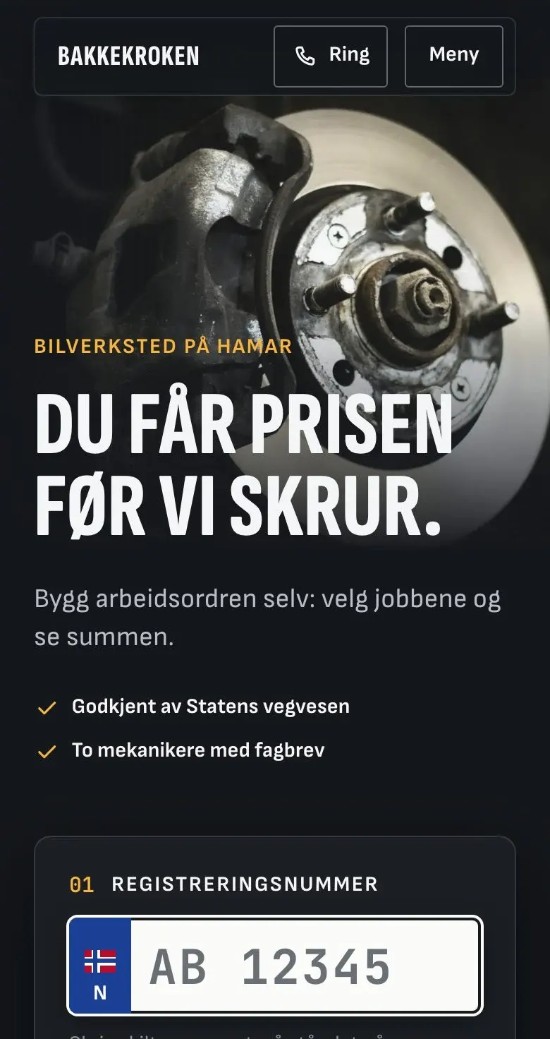 Forsiden til Bakkekroken Bilverksted på en mobil.